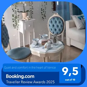 Quiet And Comfort In The Heart Of Appartamento Venezia
