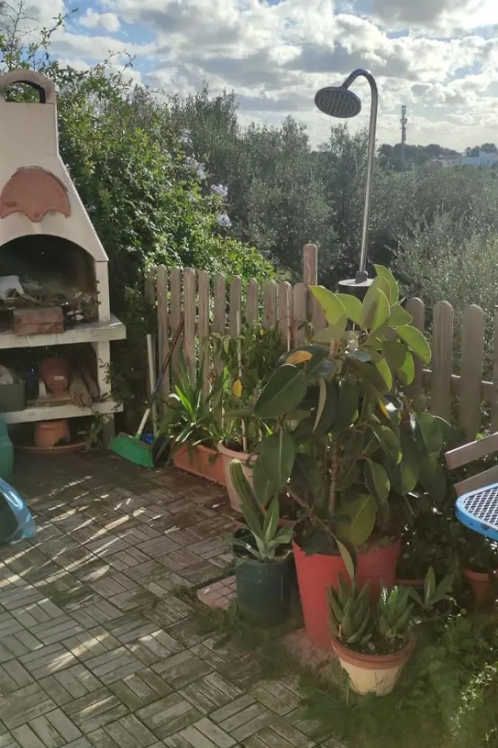 Villa M. Rosso Quartu SantʼElena 0*,  Italia